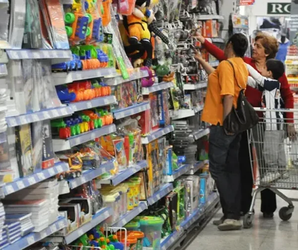 Caída de consumo: se profundiza el freno en las ventas y en febrero cayó 3,5%